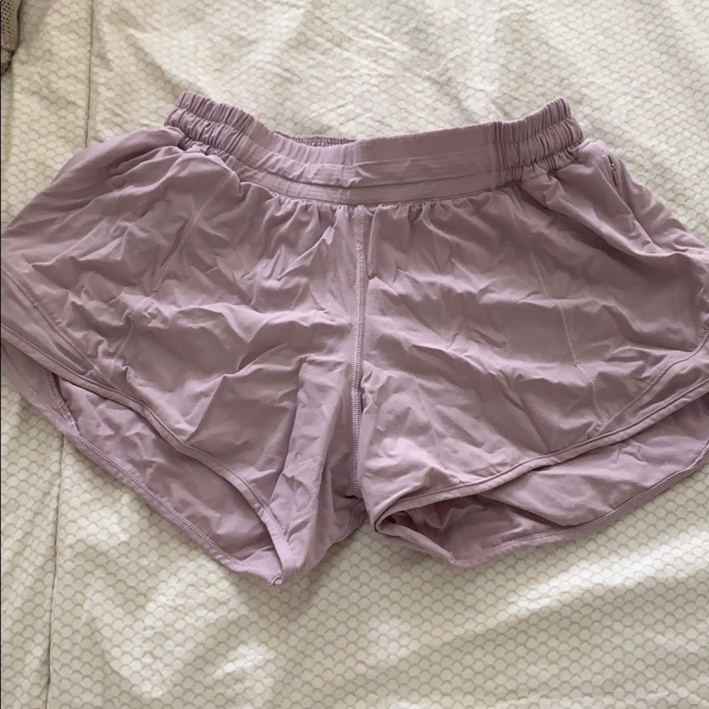 Lululemon hotty hot 2.5”